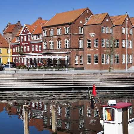 Tornoes Hotel Kerteminde Exterior photo